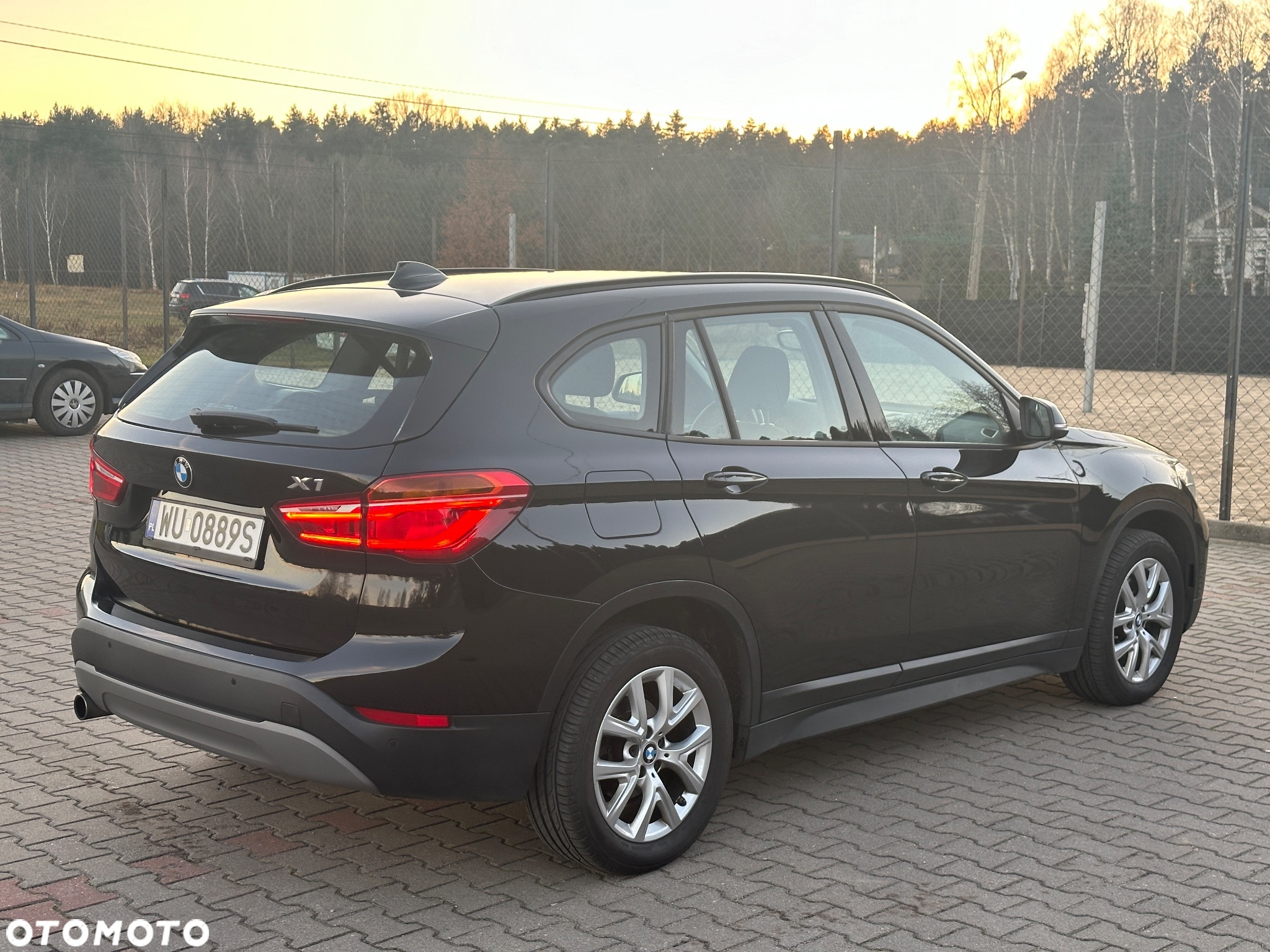 BMW X1 xDrive18d Advantage - 4