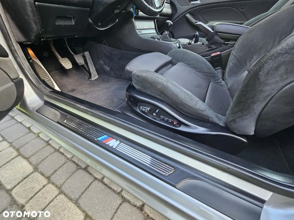 BMW Seria 3 325Ci - 33