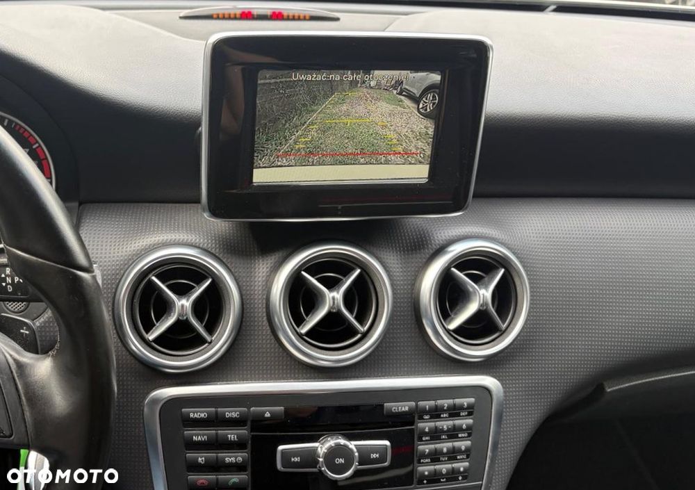 Mercedes-Benz Klasa A 180 7G-DCT 2Style - 12