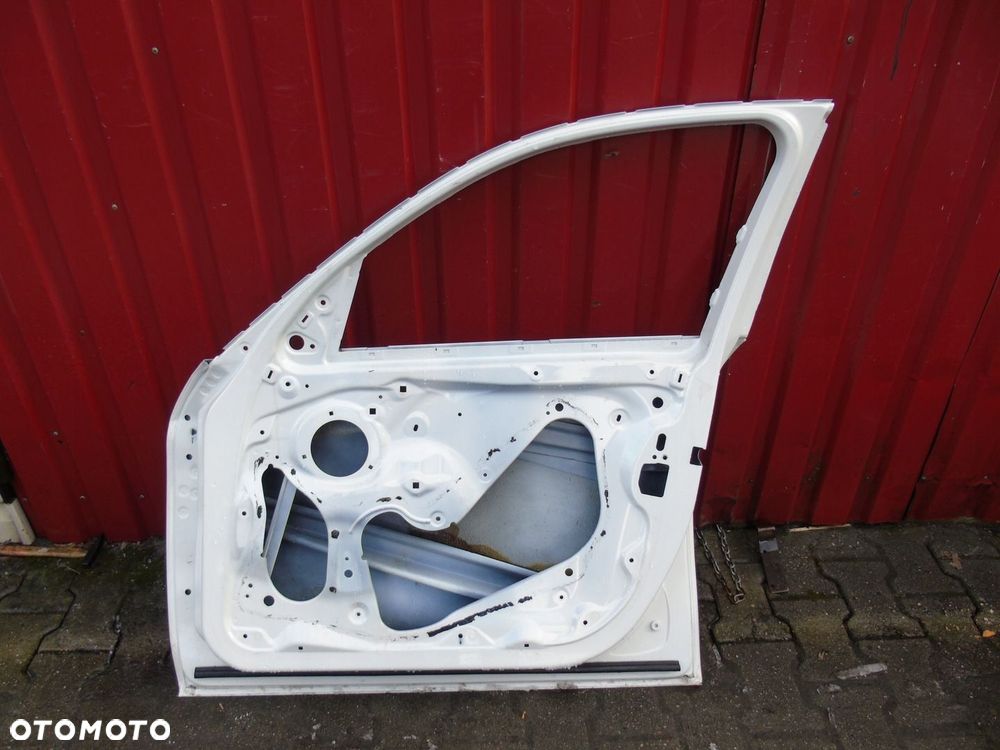 BMW 1 F20 drzwi tylne 7284512 1 - 5