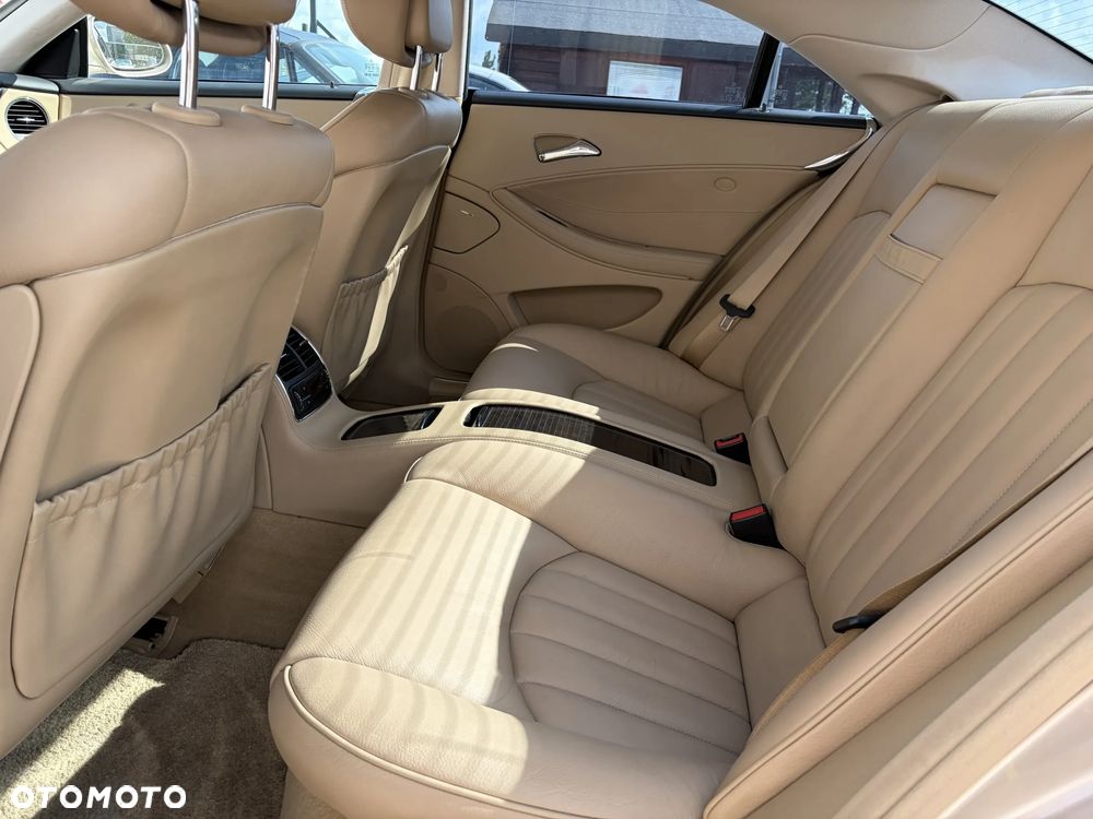 Mercedes-Benz CLS 350 7G-TRONIC - 26