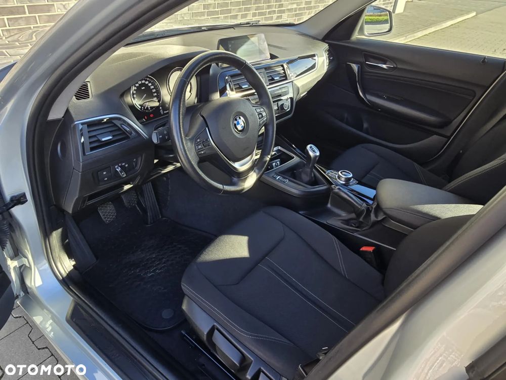 BMW Seria 1 116i Luxury Line - 18