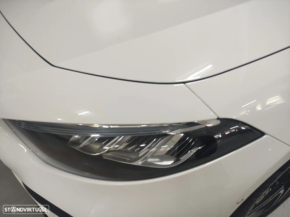 Mercedes-Benz A 250 e - 5