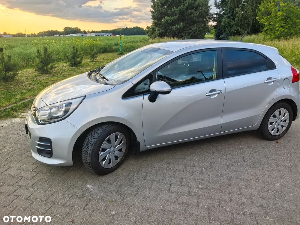 Kia Rio 1.2 M - 1