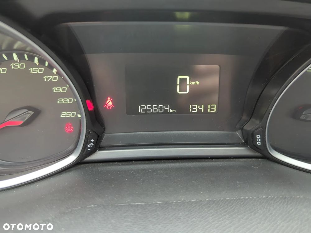 Peugeot 308 1.5 BlueHDi Active Pack Business S&S - 26