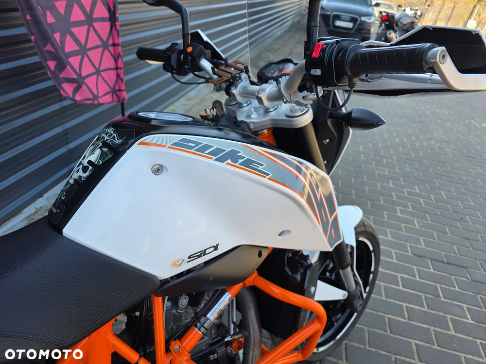 KTM Duke - 11