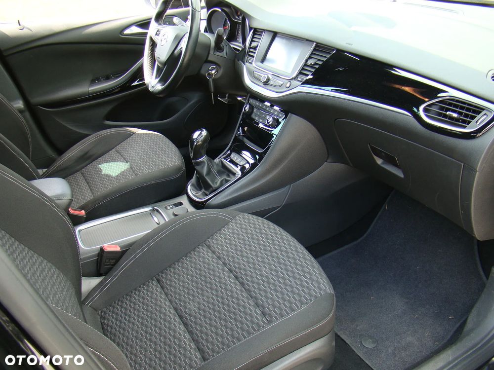 Opel Astra 1.4 Turbo Dynamic - 22