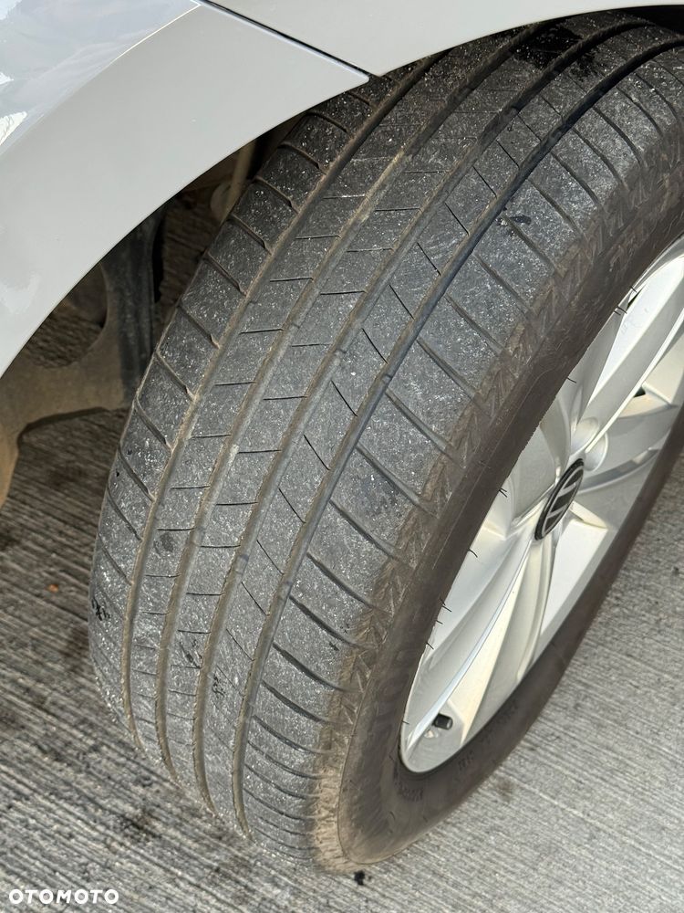 Volkswagen Golf Variant 2.0 TDI Life - 11