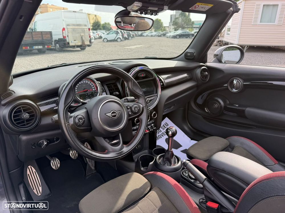 MINI Cabrio John Cooper Works - 7