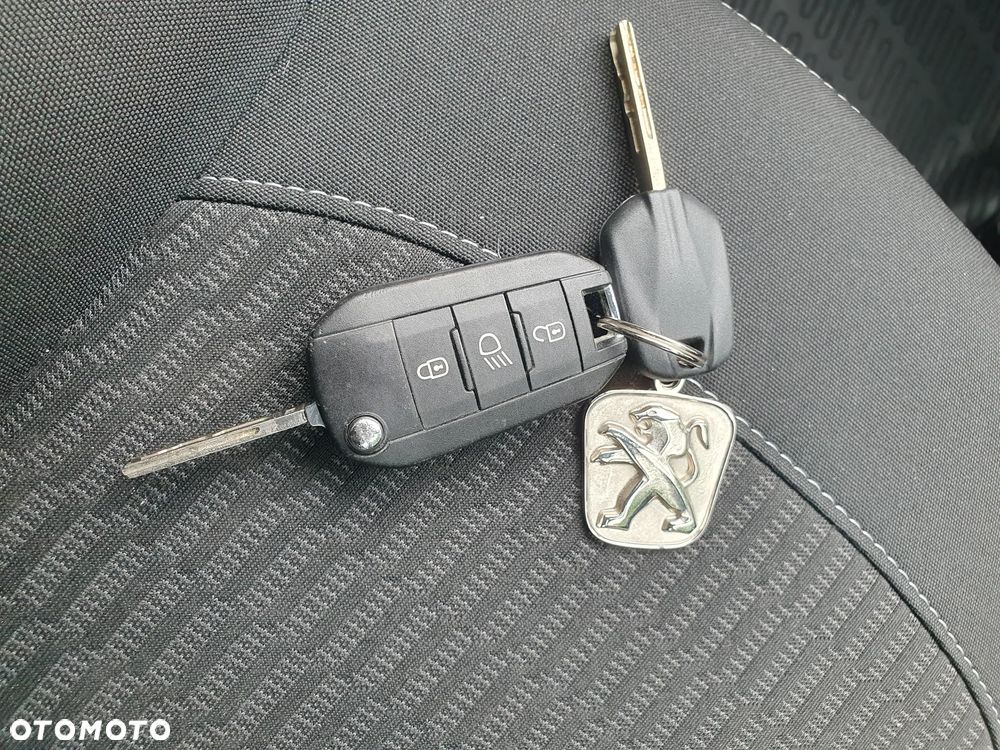 Peugeot 208 PureTech 82 Start & Stop Active - 18