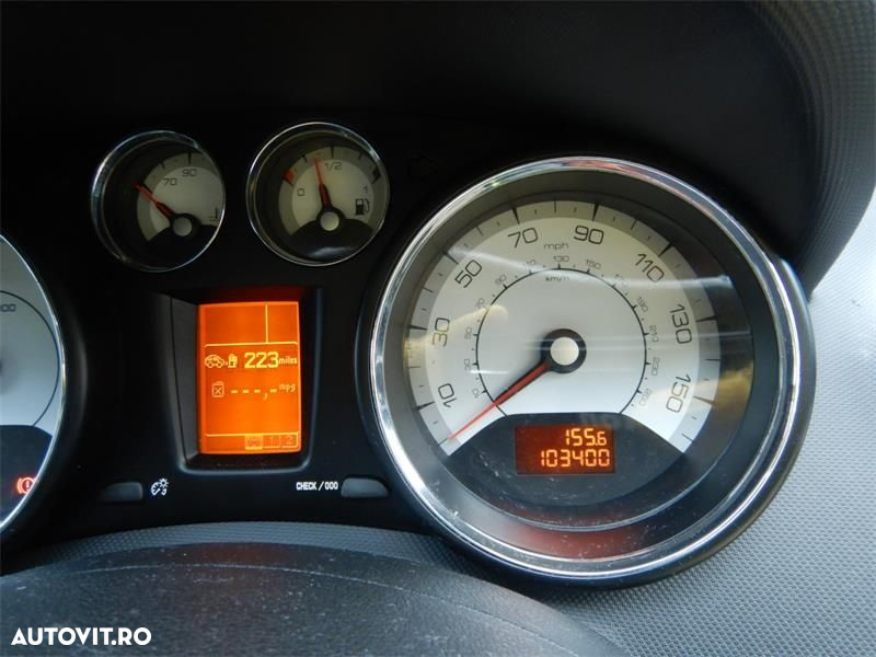 Stop stanga spate Peugeot 308 2007 Hatchback 1.6 HDI - 10