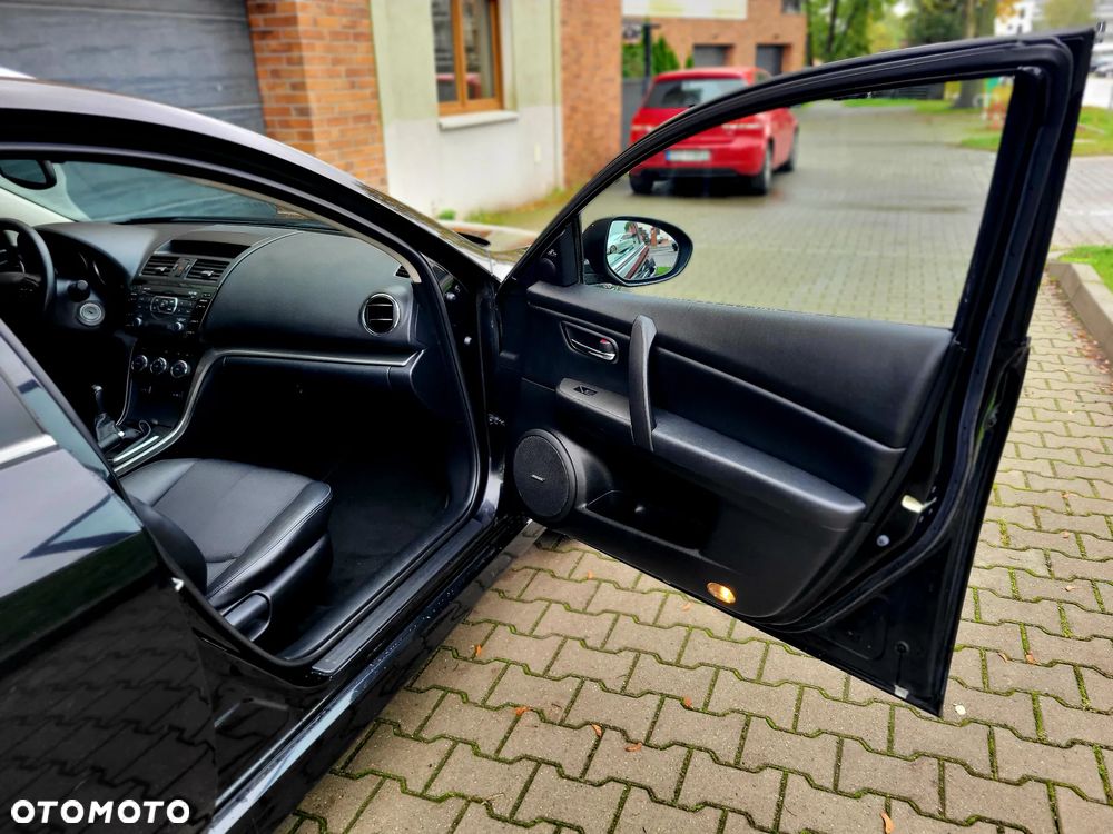 Mazda 6 2.2 CD Exclusive + - 30