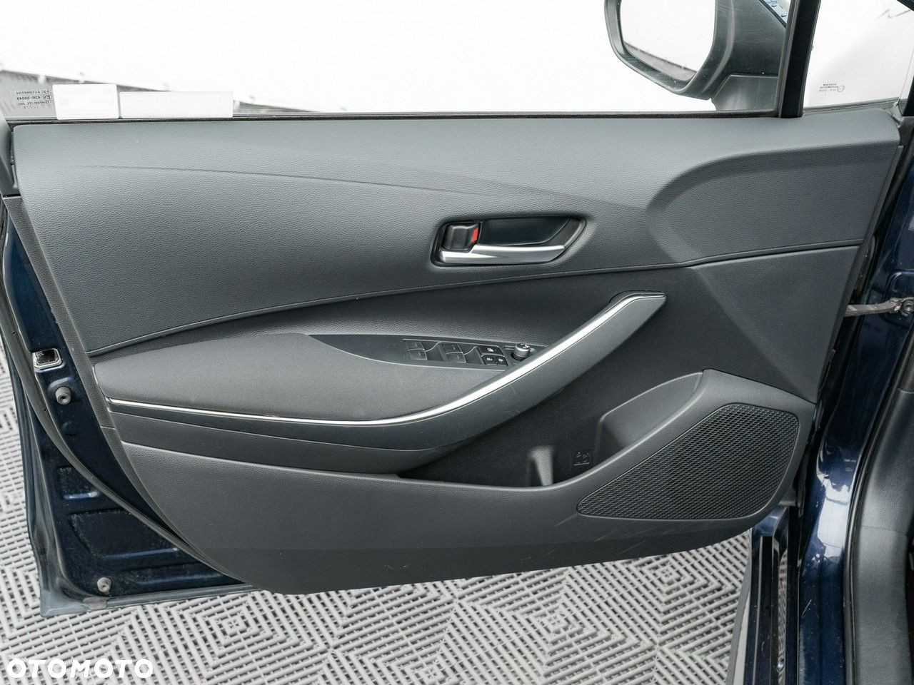 Toyota Corolla 1.8 Hybrid GPF Comfort - 8