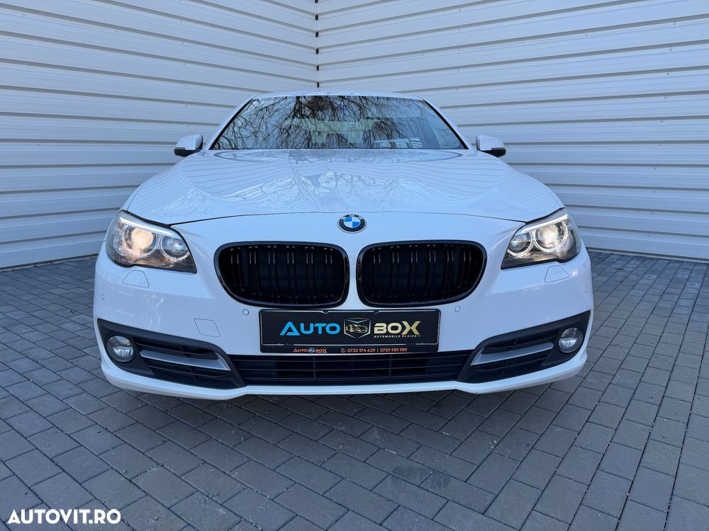 BMW Seria 5 520i Aut. - 4