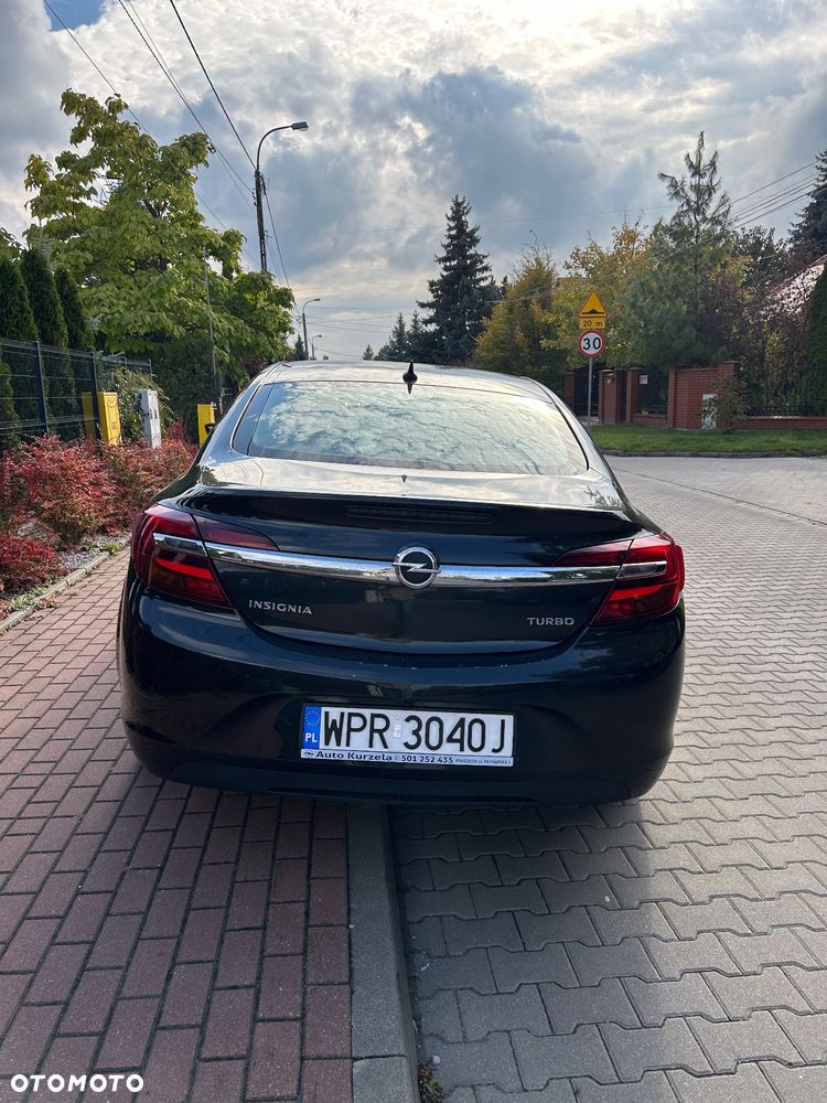 Opel Insignia 1.6 T Cosmo EU6 - 3