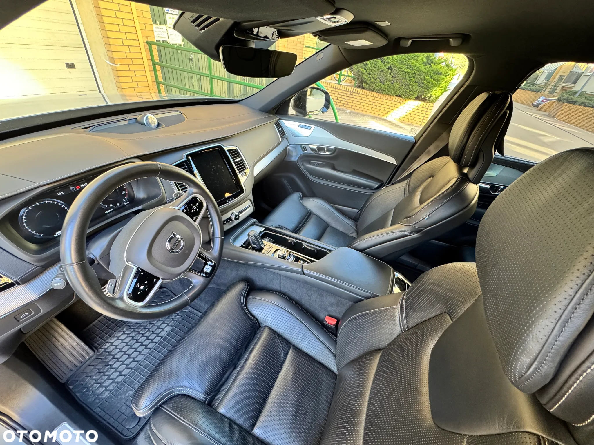 Volvo XC 90 - 17
