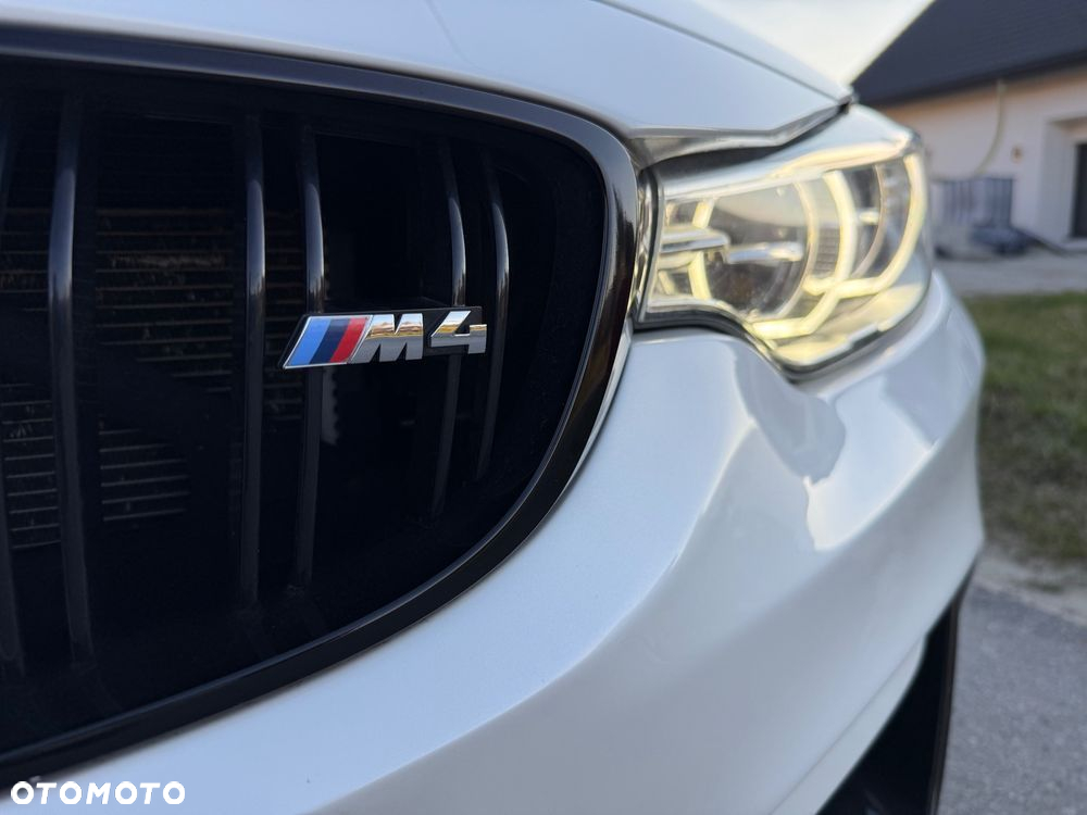 BMW M4 Coupe DKG - 20