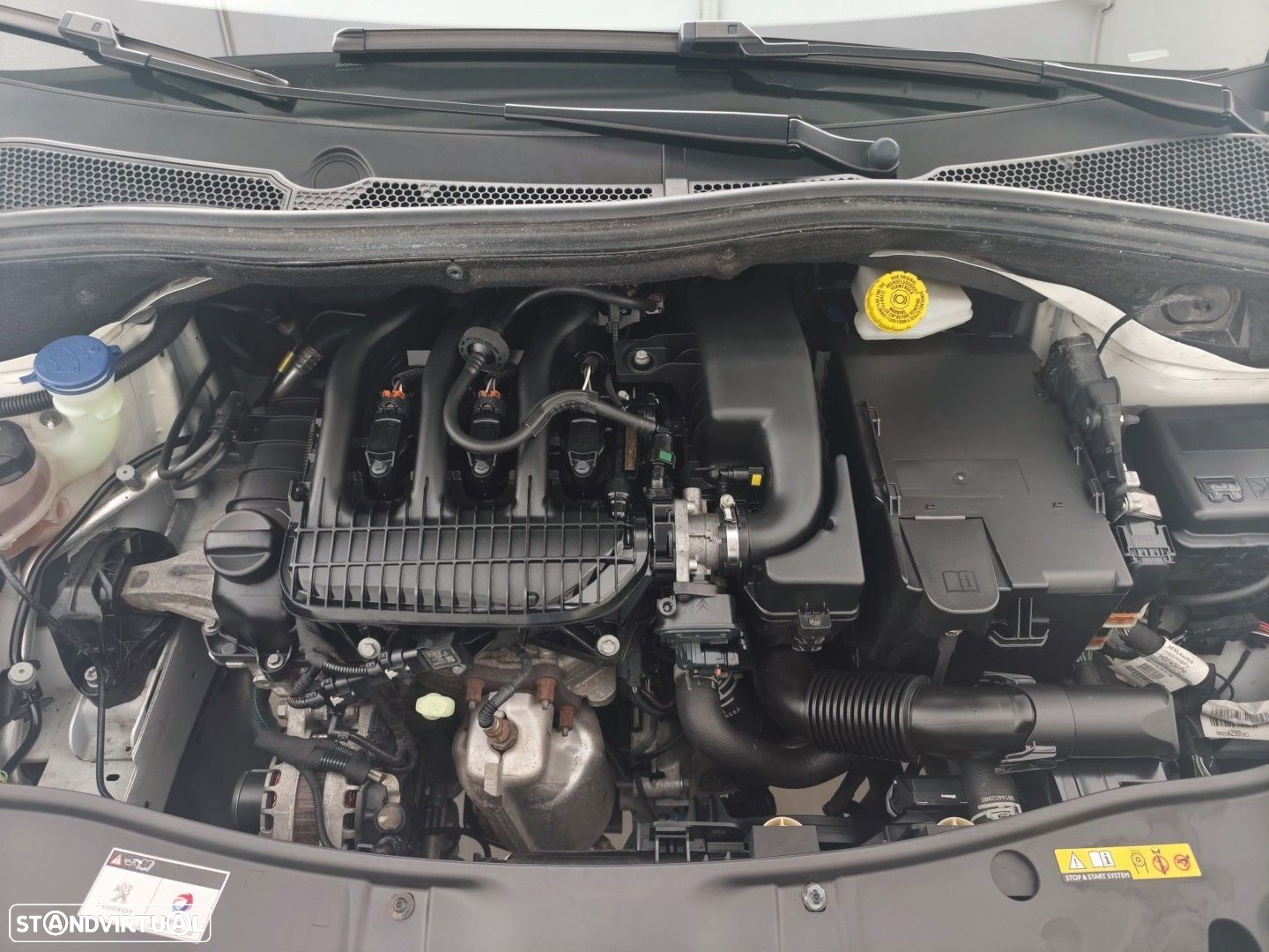 Peugeot 2008 1.2 PureTech Style - 22