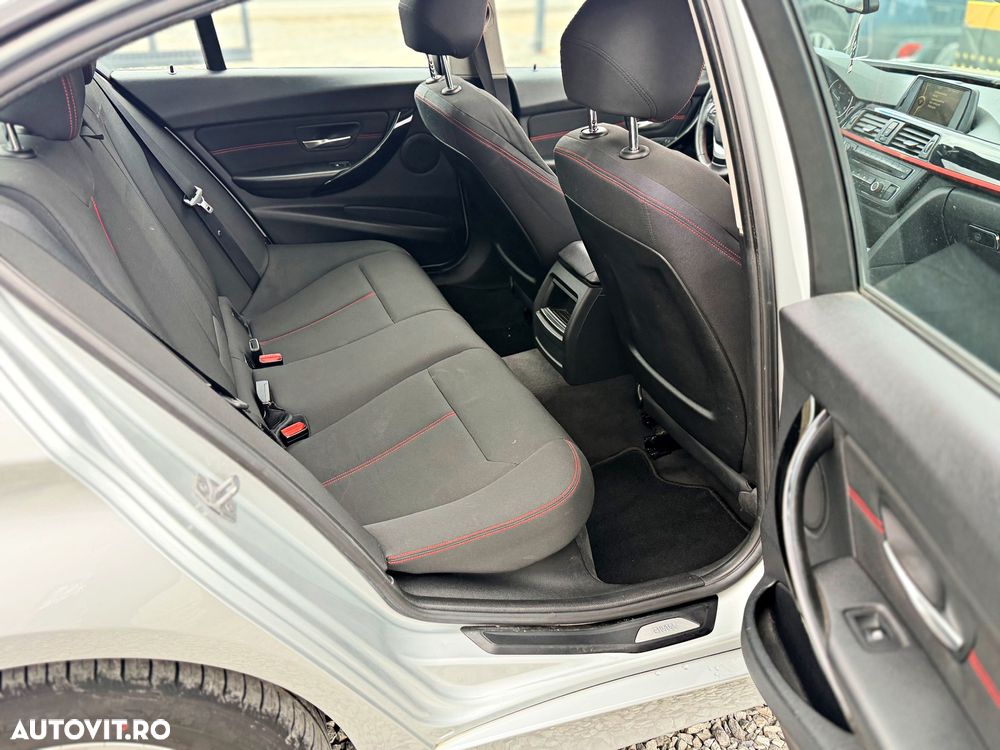 BMW Seria 3 318d Luxury Line - 9