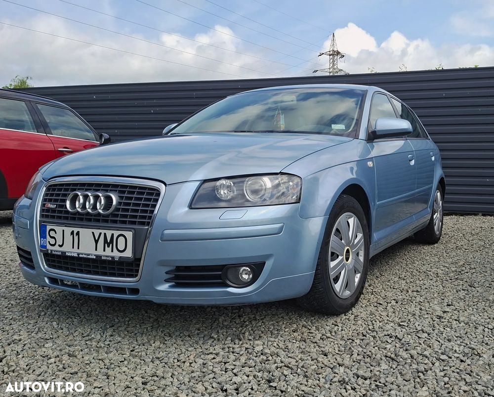 Audi A3 Sportback 2.0 TDI DPF S line Sportpaket - 4