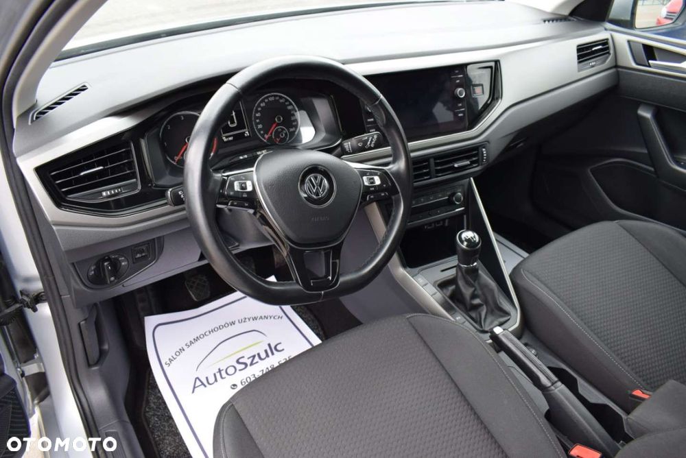Volkswagen Polo - 15