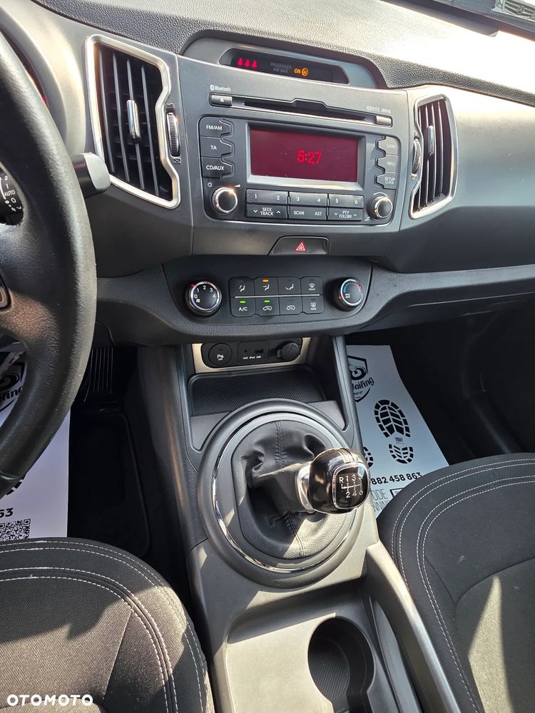 Kia Sportage 1.7 CRDI 2WD Attract - 21