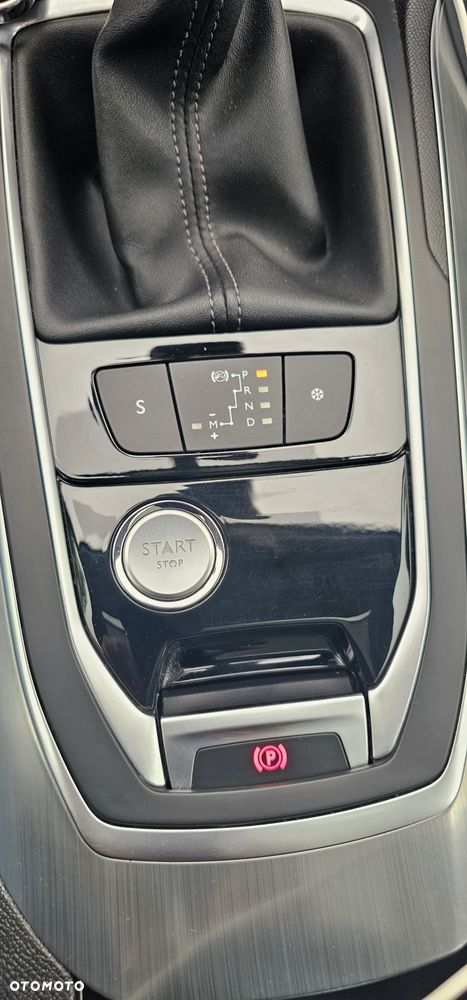 Peugeot 308 - 4
