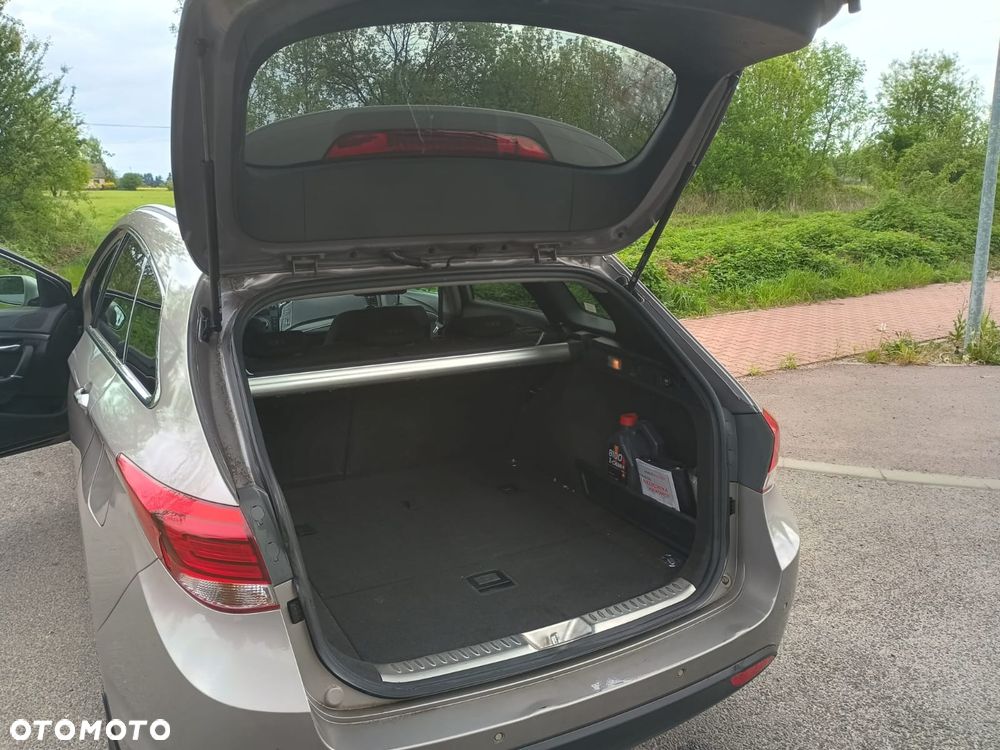 Hyundai i40 1.7 CRDi Business DCT - 4