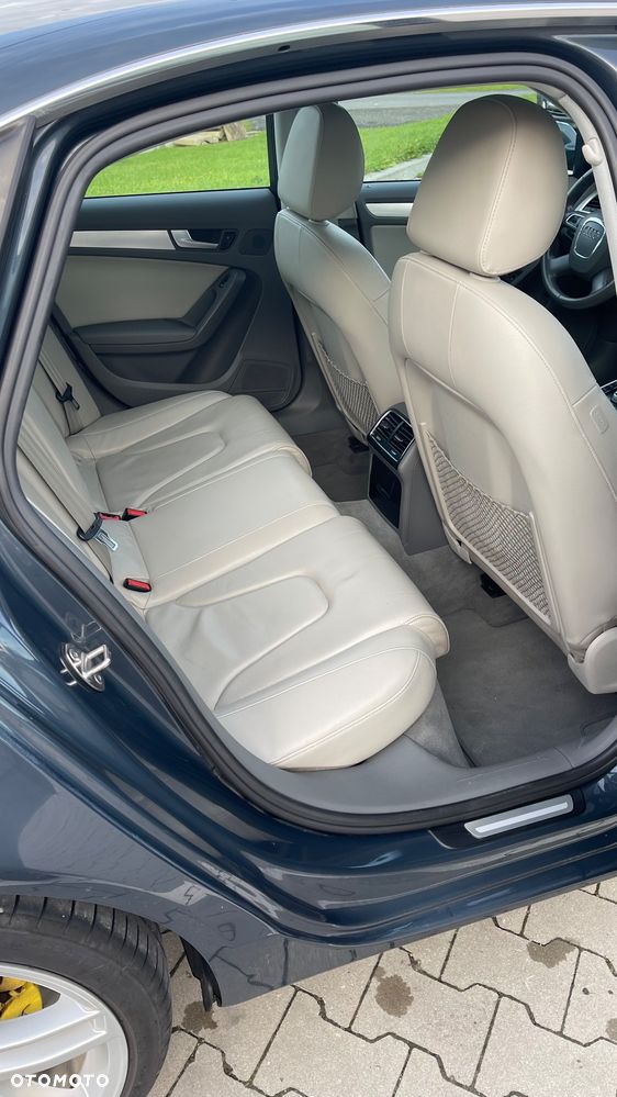 Audi A4 - 16