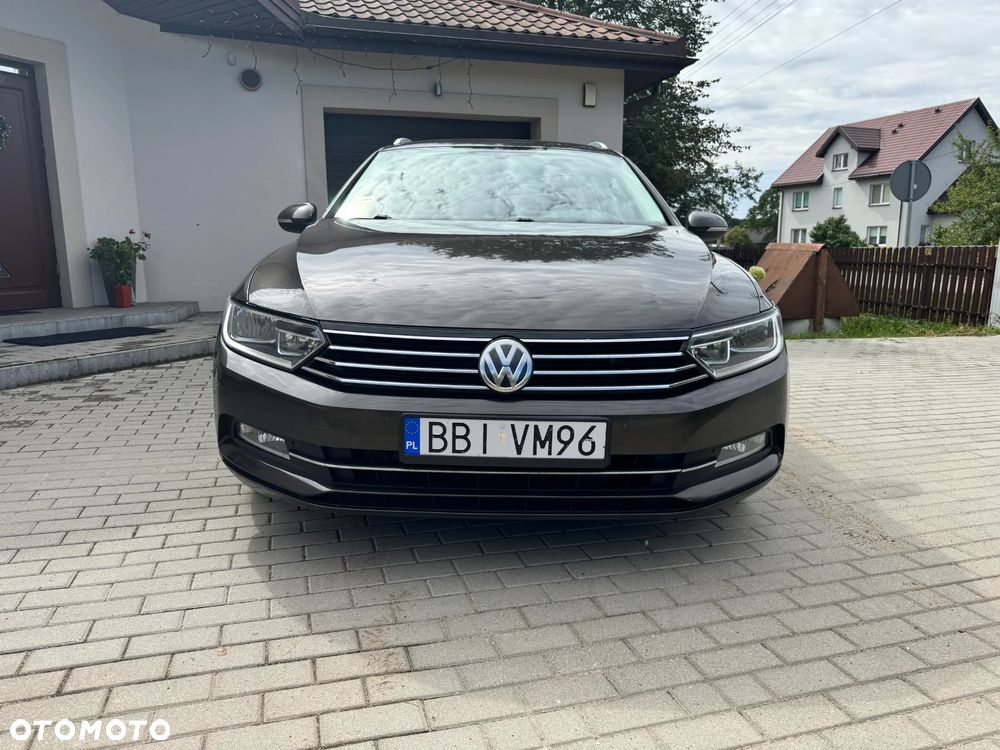 Volkswagen Passat Variant 2.0 TDI SCR BlueMotion Highline - 2