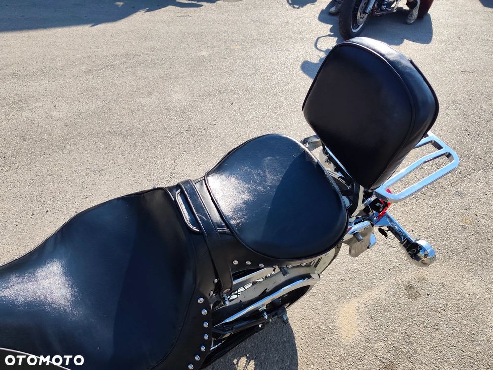 Harley-Davidson Softail Heritage Classic - 34