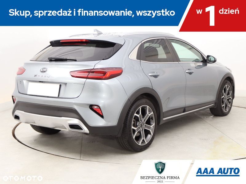 Kia XCeed - 7