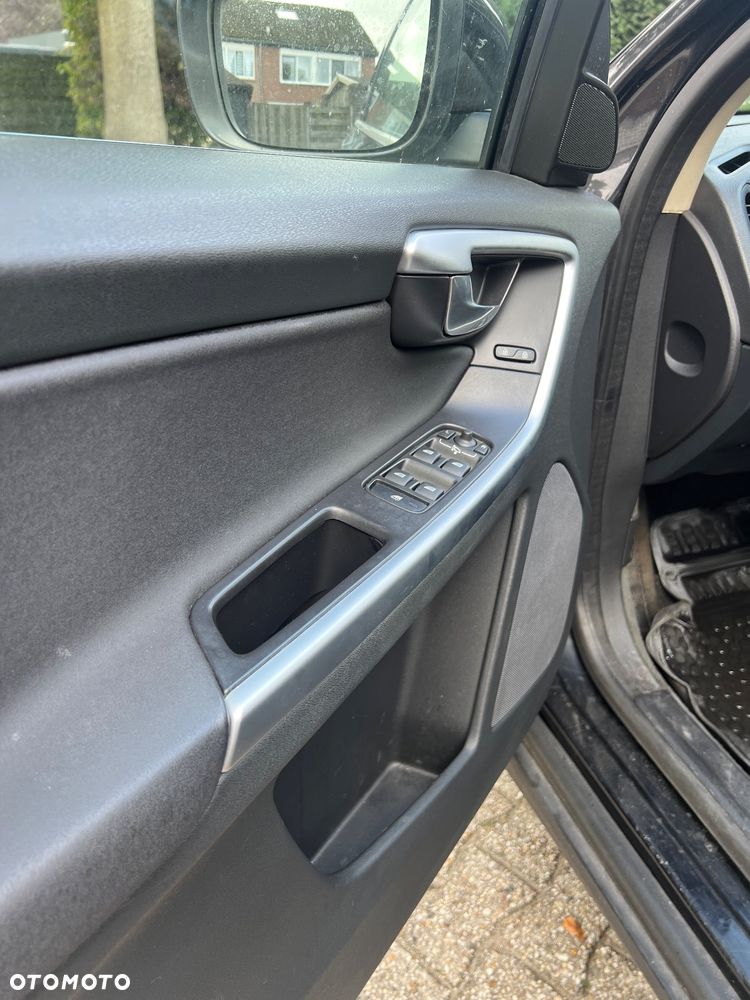 Volvo XC 60 - 14