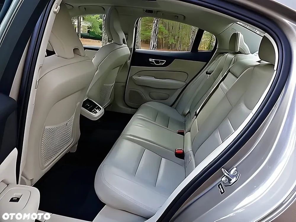 Volvo S60 T5 AWD Inscription First Edition - 13