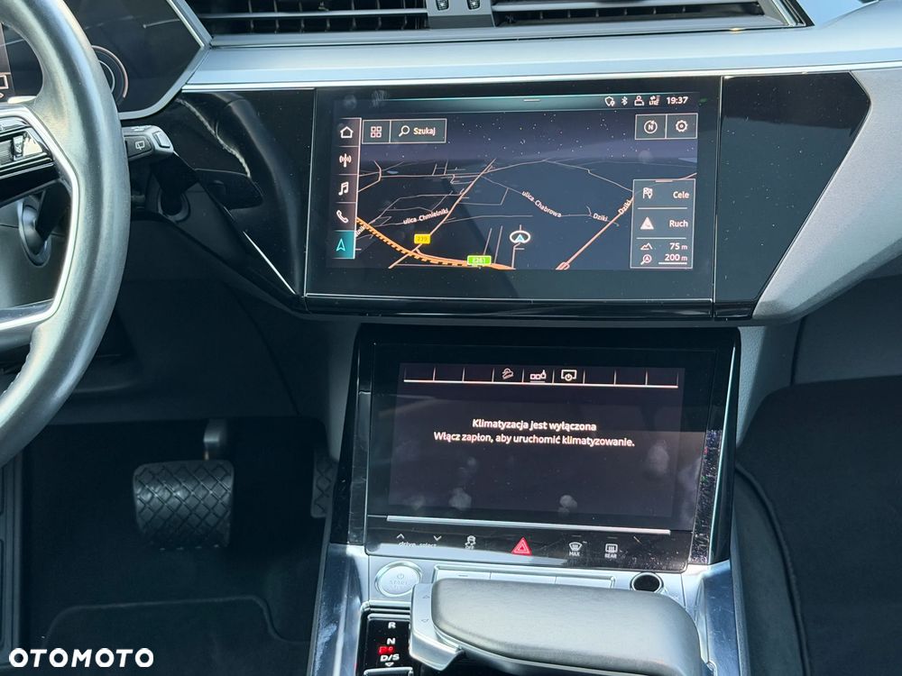 Audi e-tron 55 Quattro Advanced - 22