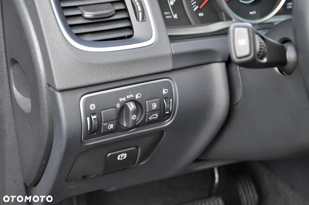 Volvo S60 - 19