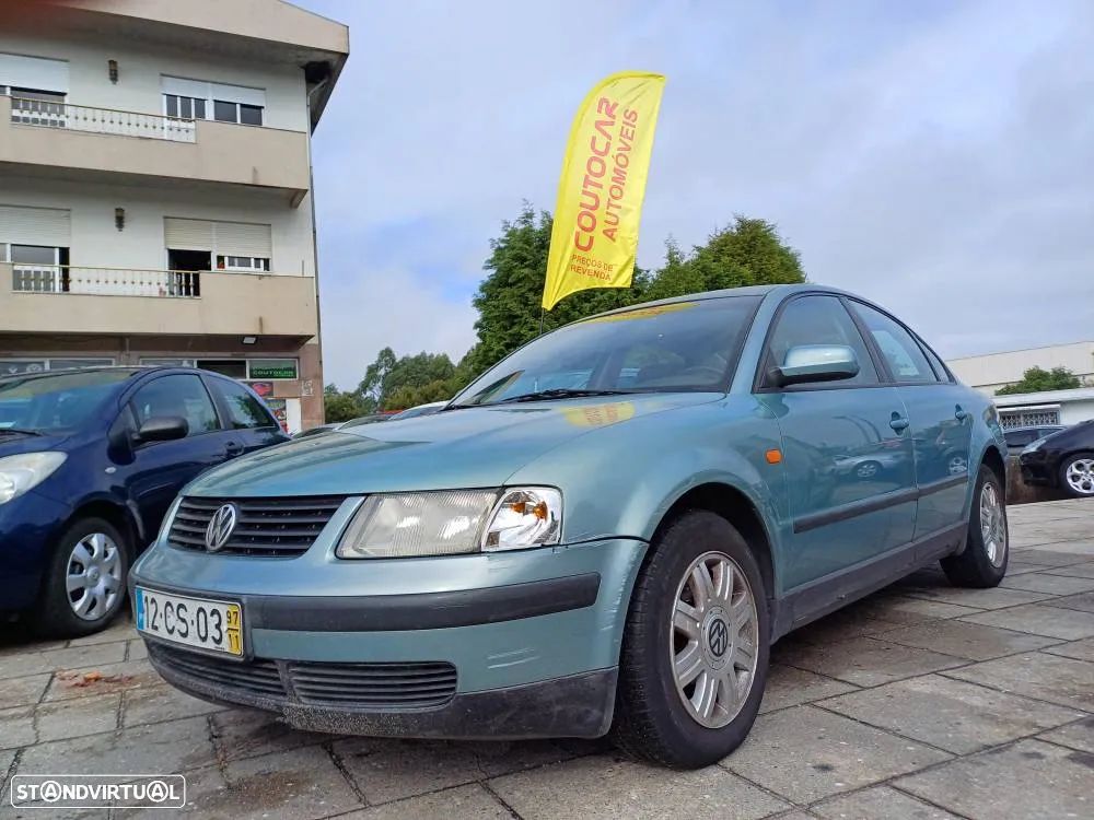 VW Passat 1.9 TDi Confortline - 3