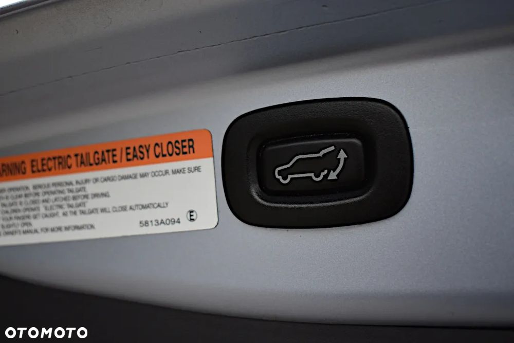 Mitsubishi Outlander 2.0 4WD - 32