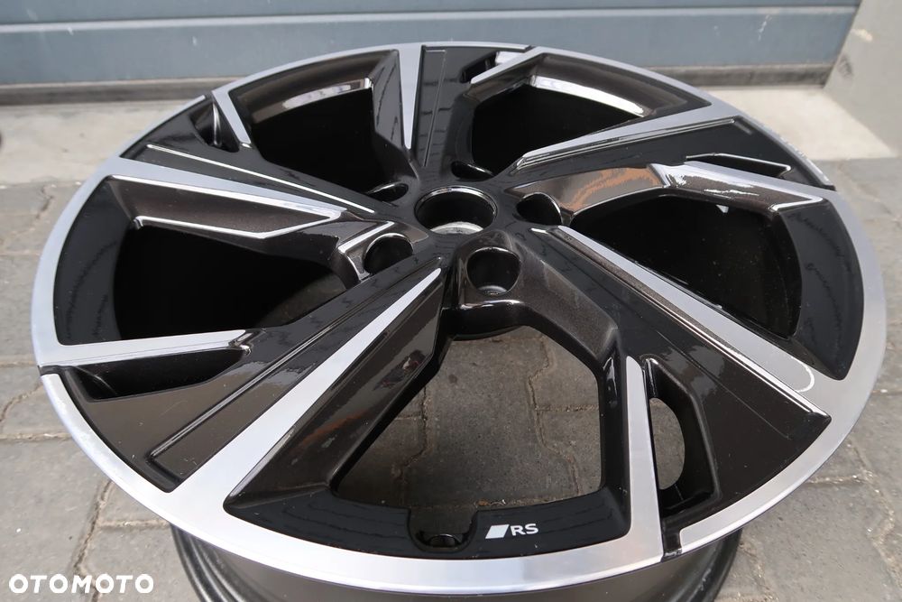 AD13 Felga Audi Q6 85E601025Q 9,5x21et63 - 2