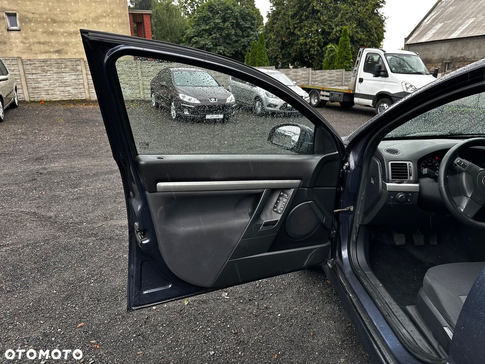 Opel Vectra 1.8 Caravan - 19