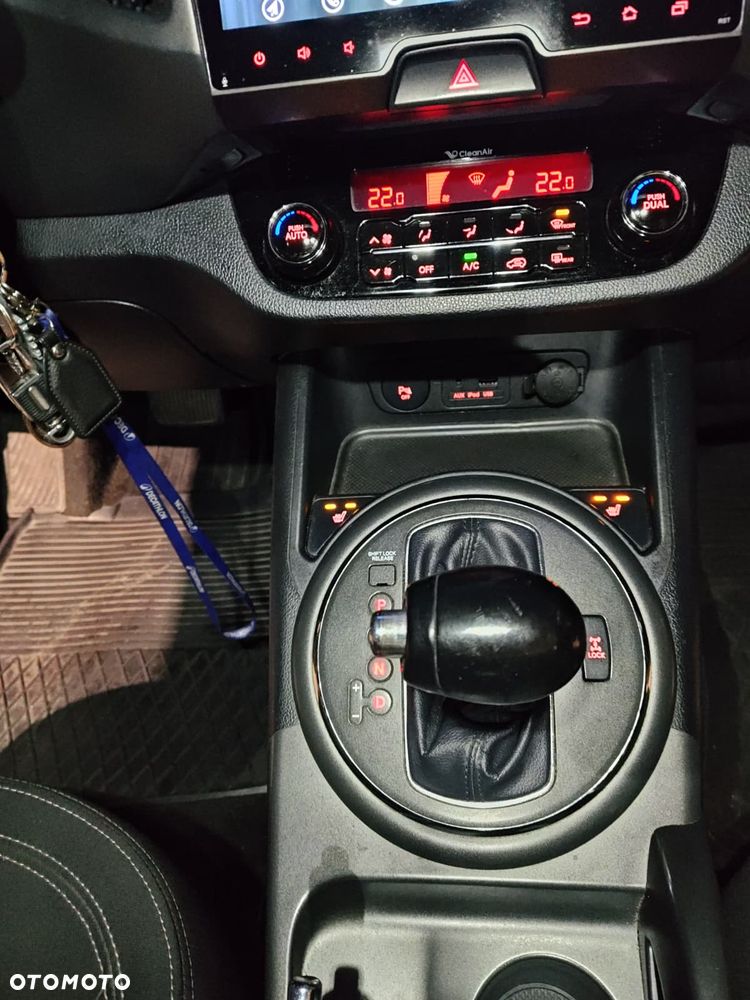 Kia Sportage 2.0 CRDI L - 16