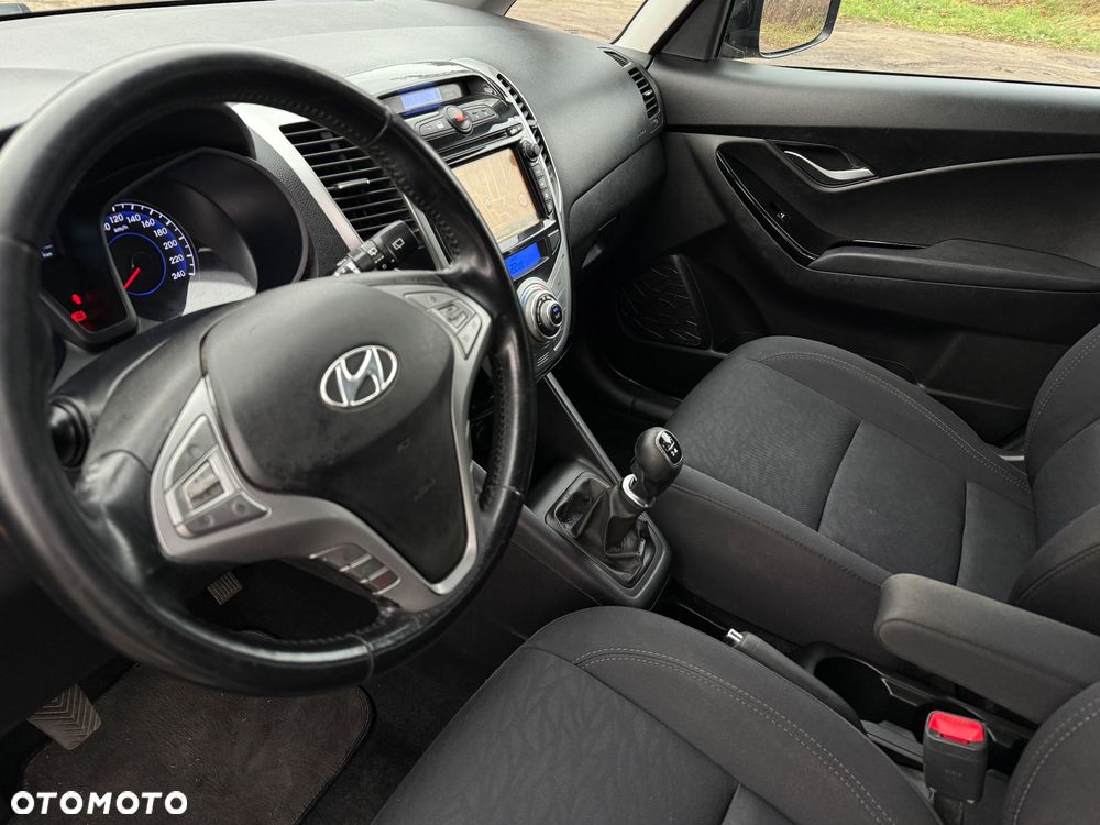 Hyundai ix20 - 10