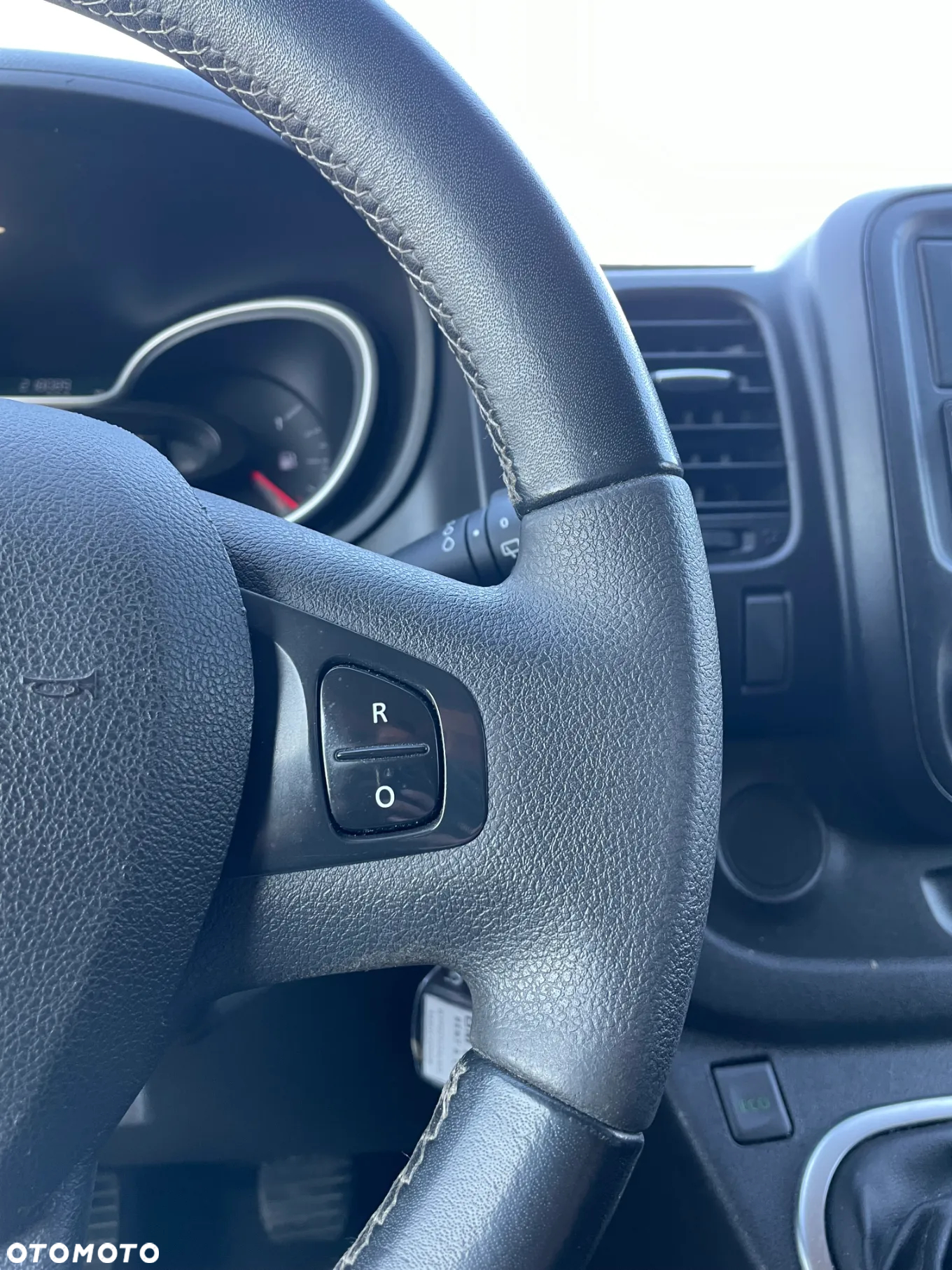 Renault Trafic - 20