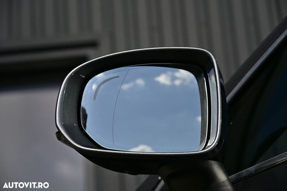 Volvo XC 60 D5 AWD Geartronic Inscription - 37