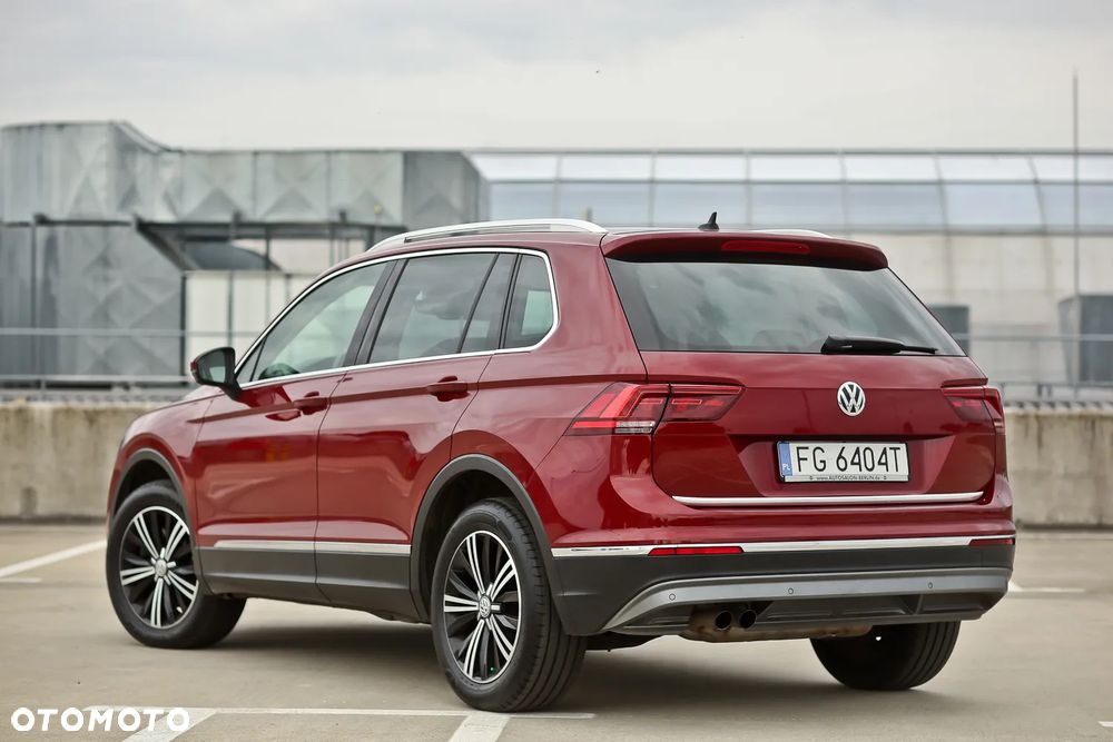Volkswagen Tiguan - 9