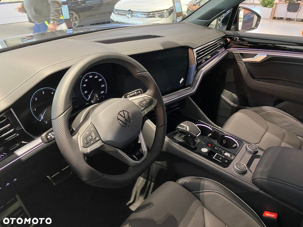 Volkswagen Touareg 3.0 V6 TDI 4Motion R-Line - 14