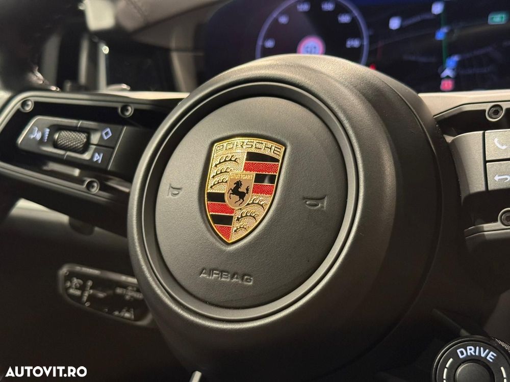 Porsche Cayenne Coupe - 33