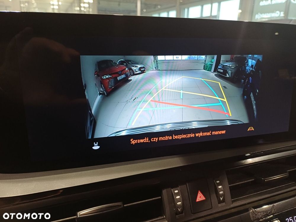 Lexus ES 300h Business Edition - 20