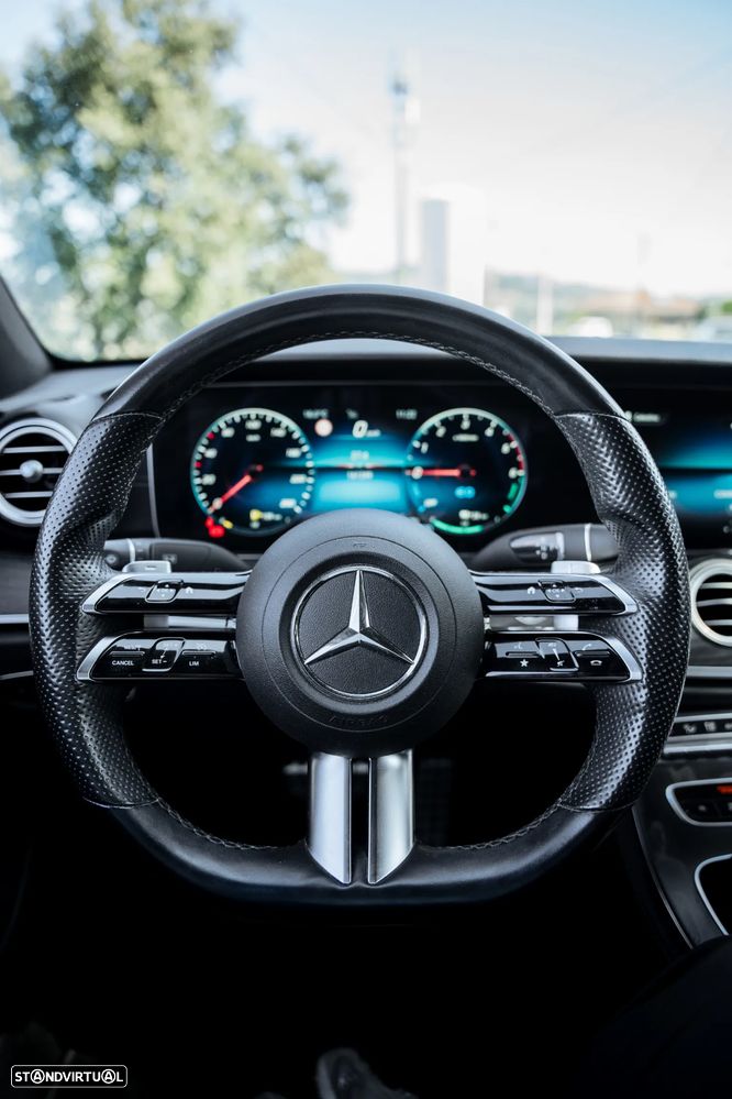 Mercedes-Benz E 300 de AMG Line - 45