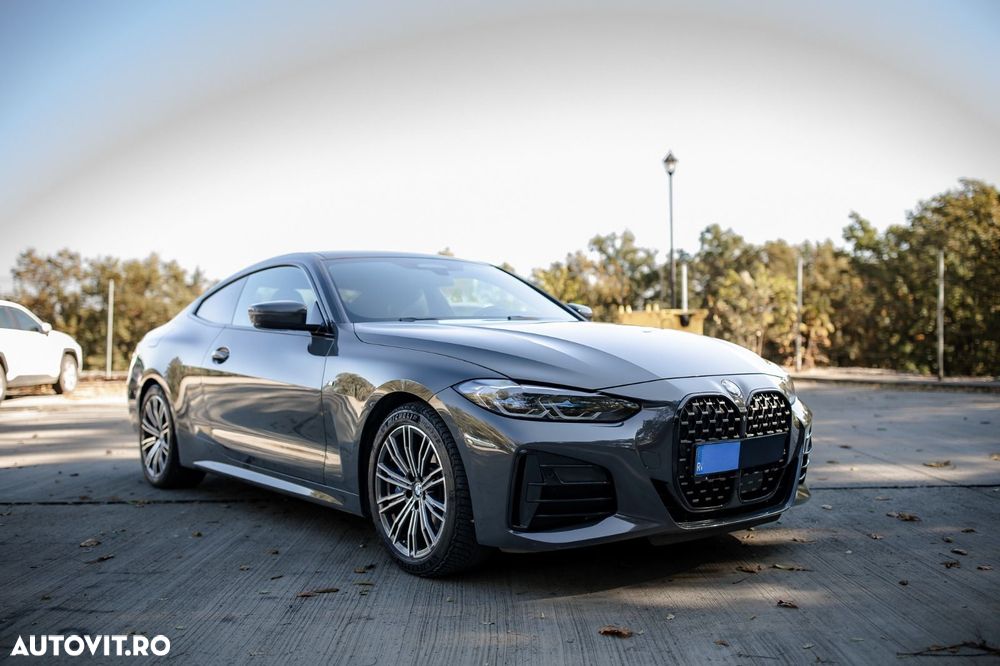 BMW M4 M440i xDrive - 1